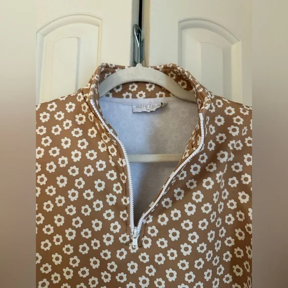 Quarter Zip Top - Retro Floral Fleece Lined Top by Smith & Quinn - Picture 3 of 6